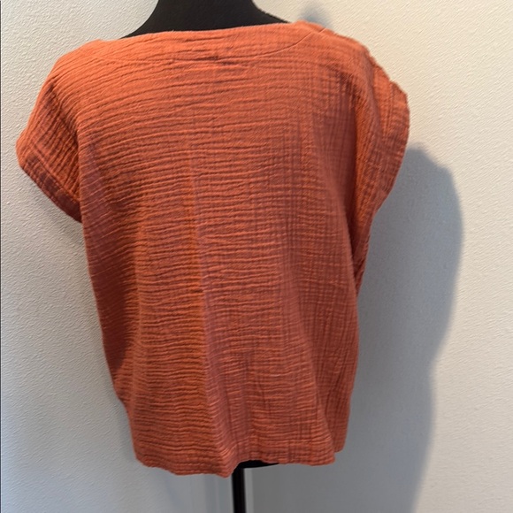 Women's Rust Top - Picture 3 of 5